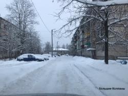 В Гатчинском районе брошены все силы на уборку снега