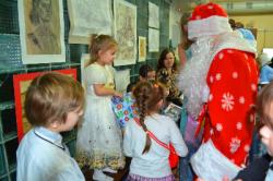 Гатчинцев приглашают принять участие в благотворительной акции «Помощники Деда Мороза»!