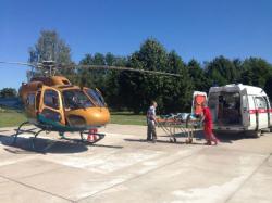 Пострадавшего в ДТП доставили в областную больницу вертолетом санитарной авиации