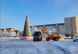 Снег из Гатчины вывозят ежедневно