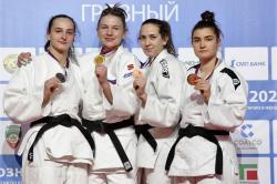 В Гатчине завтра сразятся юные дзюдоистки