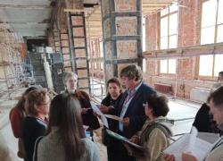Китайская галерея:  расчищена застройка времён института 