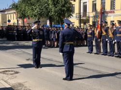 Торжественным маршем - в честь Победы