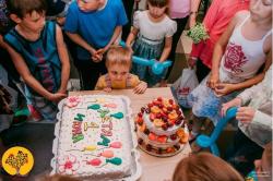 Поздравим детей вместе!