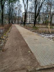 Новый сквер у Военкомата присоединится к буккроссингу