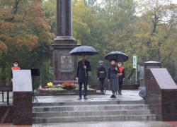 В Гатчине прошла акция в поддержку референдума о вхождении территорий