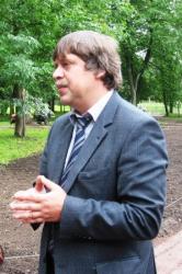 На вопросы телезрителей ответит директор ГМЗ «Гатчина»