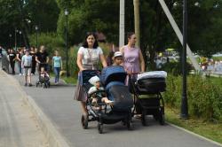 Губернатор планирует стимулировать рождаемость в регионе