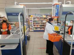 Магазины и сфера услуг Ленинградской области вернется к 