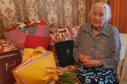 Для тех, кто старше 90 лет, предусмотрены денежные выплаты