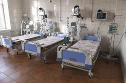 К 1 января для пациентов с COVID-19 и внебольничной пневмонией будет развернуто 3326 койки