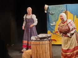 <b> 18 сентября </b > «Не любо, не слушай» – детский спектакль