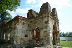 Археологи нашли в Копорской крепости сотни артефактов