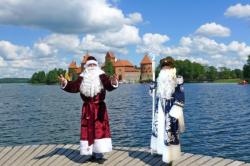 Всемирный Казачий Дед Мороз представил Гатчину в Литве