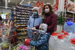 Ленинградская область обеспечит льготников масками