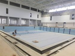 В Гатчине продолжается строительство бассейна