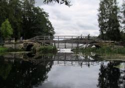 Большой каменный мост Дворцового парка готовят к противоаварийным работам
