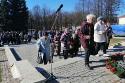 Жители Гатчины почтили память жертв немецко-фашистской агрессии