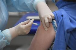 В регион поступила крупная партия вакцины «Спутник Лайт»